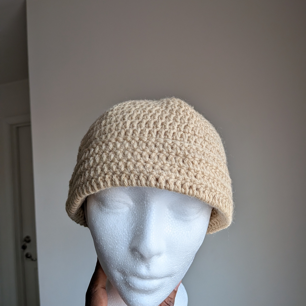 Cream Crochet Women's Hat